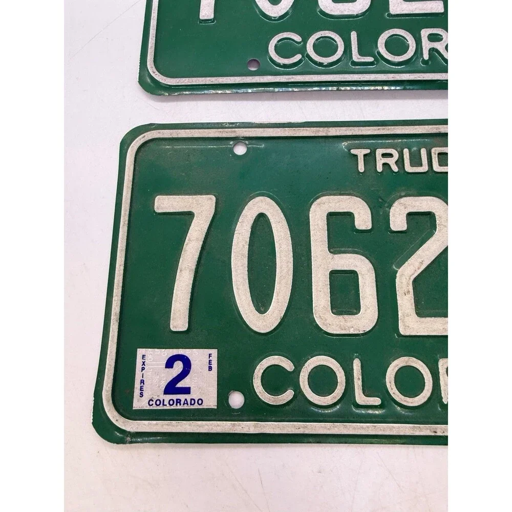 Vintage Pair Of Colorado Green Truck Automobile Vehicle Tag Expired 2000